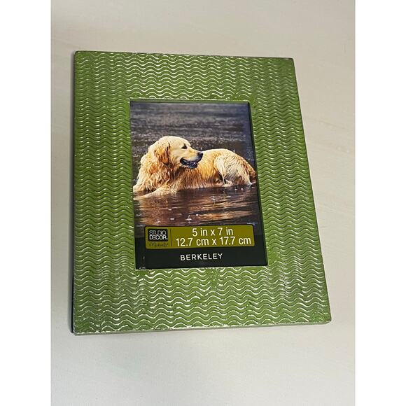Green Picture Frame - Picture 3 of 6